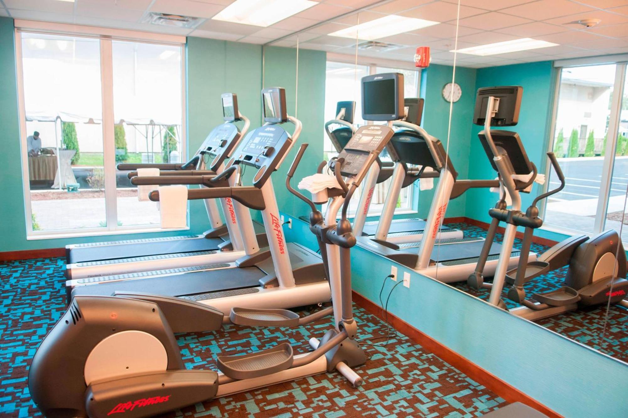 Fairfield Inn & Suites By Marriott Springfield Northampton/Amherst Kültér fotó