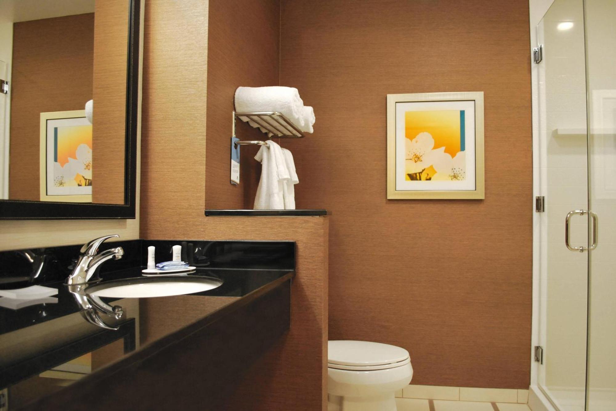 Fairfield Inn & Suites By Marriott Springfield Northampton/Amherst Kültér fotó