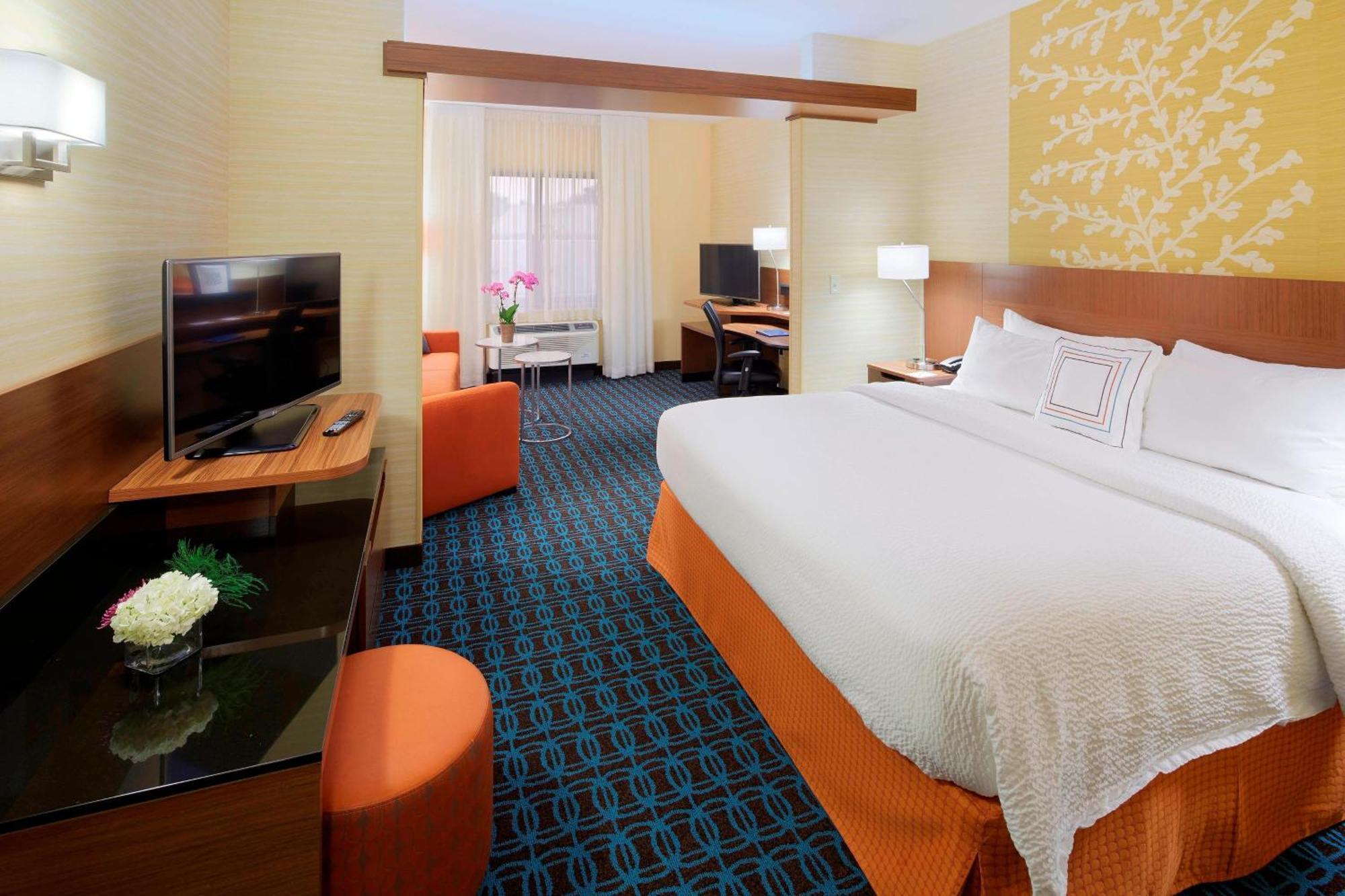 Fairfield Inn & Suites By Marriott Springfield Northampton/Amherst Kültér fotó