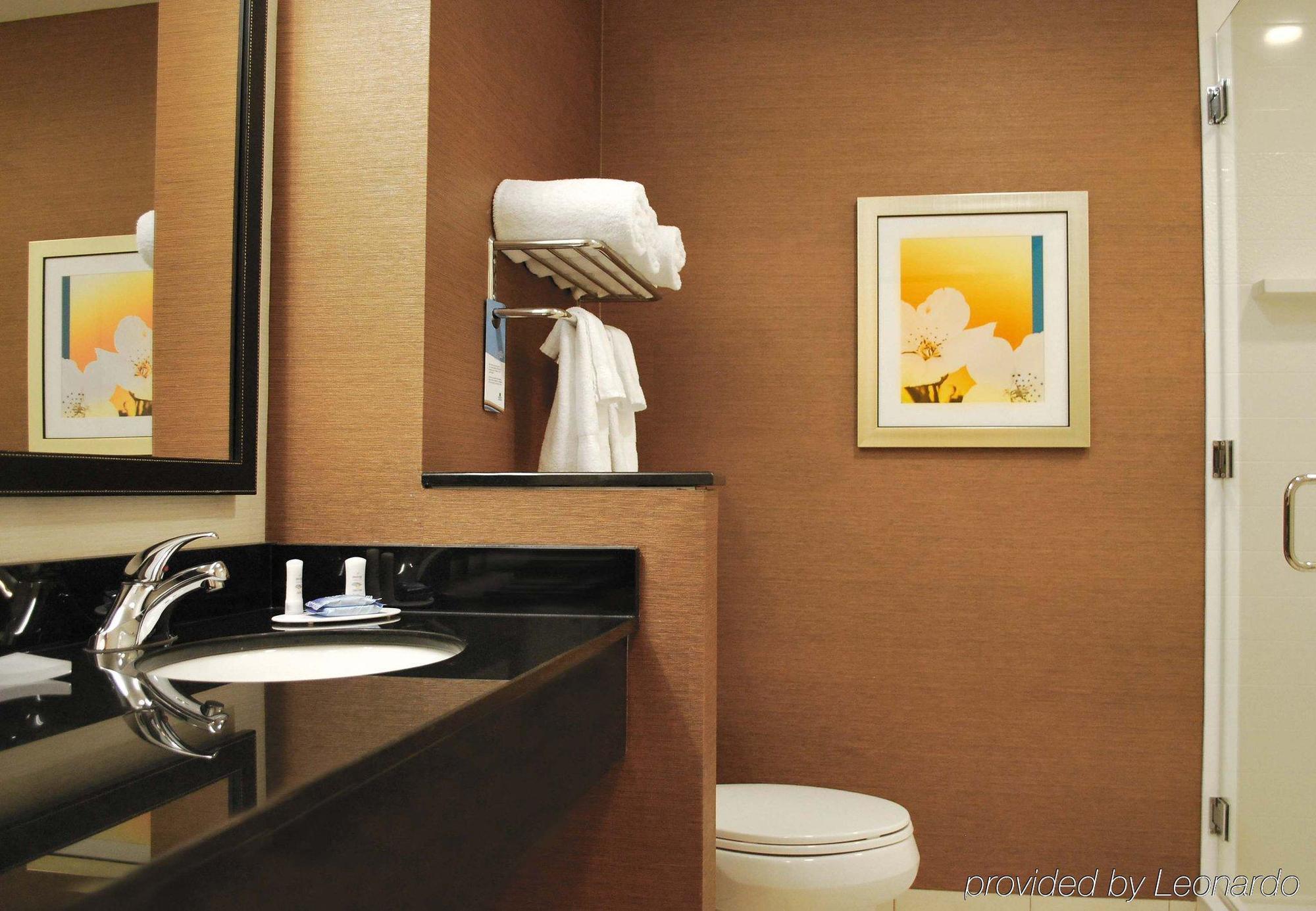 Fairfield Inn & Suites By Marriott Springfield Northampton/Amherst Kültér fotó